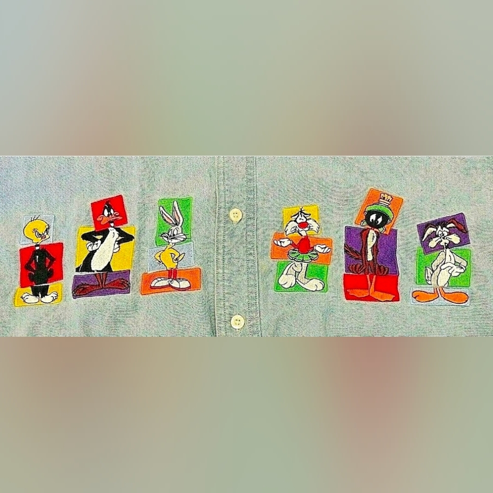 Loony Tunes Denim Shirt Vintage Cartoon Character Mix up Bugs, Daffy size L - Picture 5 of 7